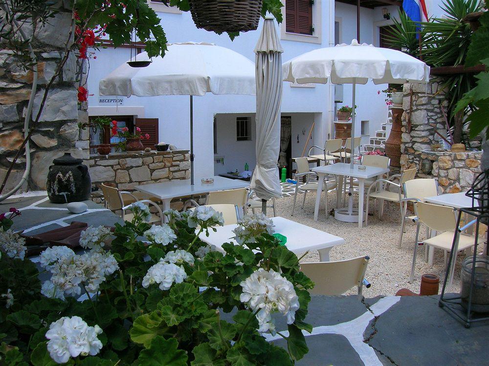 Sunset Studios And Apartments For Adults Over 21 Only Naousa  Exterior foto